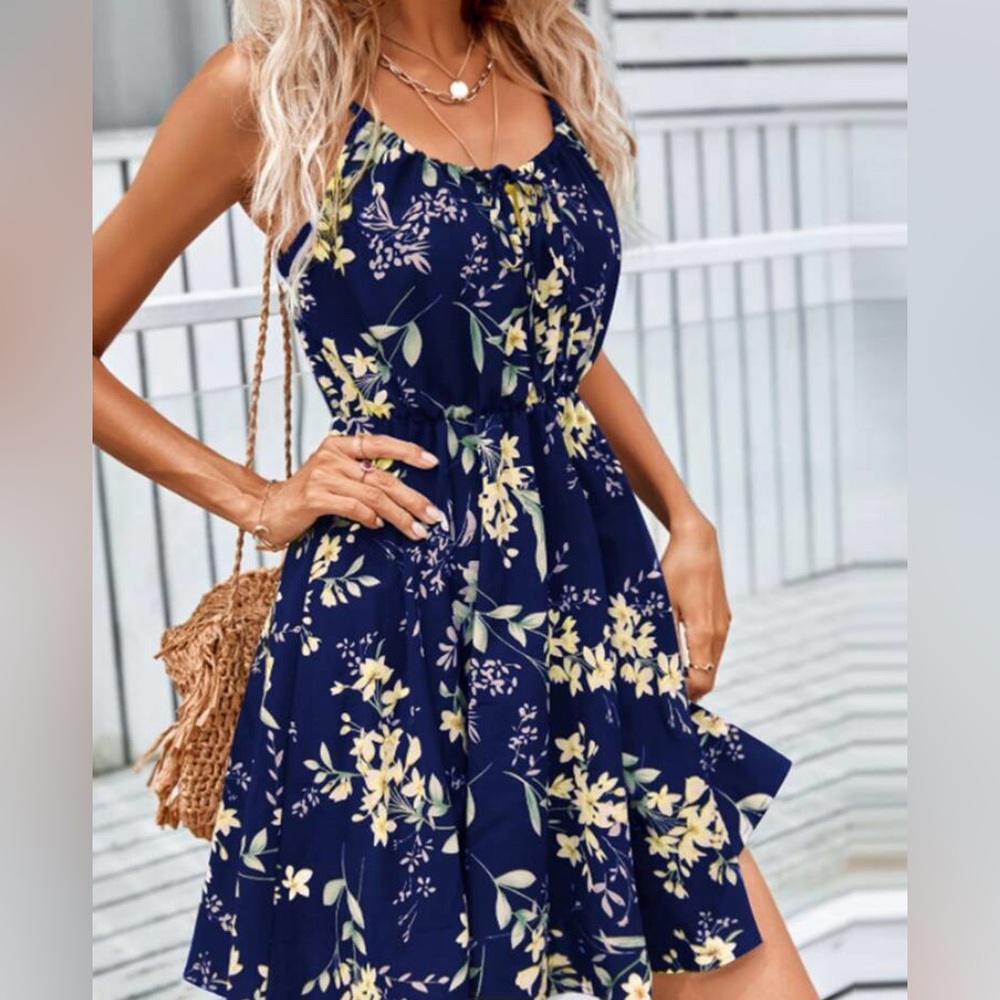 FLORAL PRINT CAMI DRESS